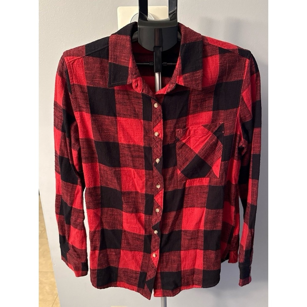 Arizona Jeans Women's red black buffalo plaid pattern Button Down Size Medium‎
